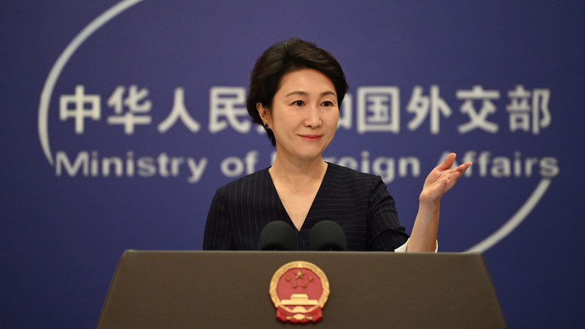 МИД КНР приветствовал улучшение отношений России и США