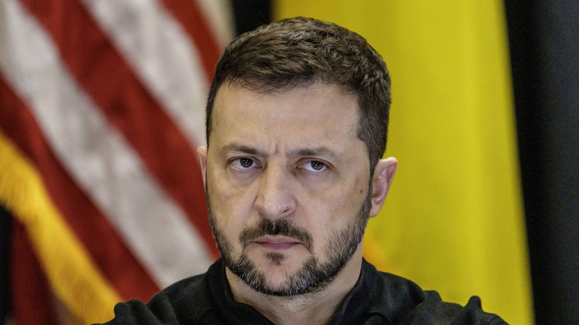 Axios: Зеленский наденет на встречу с Трампом костюм