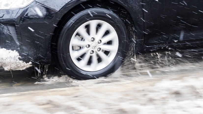 Автоэксперт Гулаев: подготовку машины к зиме лучше закончить до первых заморозков