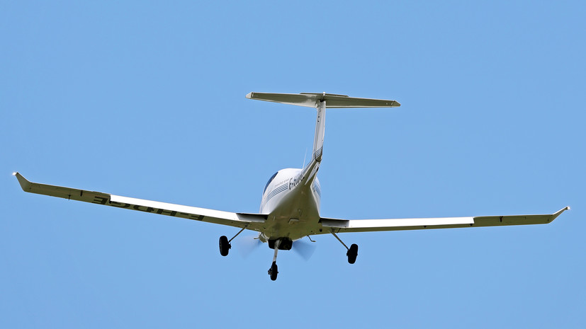 Росавиация: совершившим внештатную посадку самолётом DA40 управляли курсанты