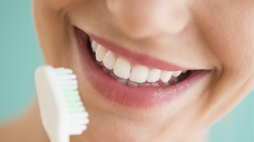 Стоматолог Солдаткина: эффективность отбеливающих зубных паст преувеличена
