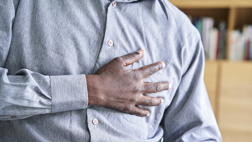 Остеопат Симкин: боль в грудине может говорить об артрозе рёбер
