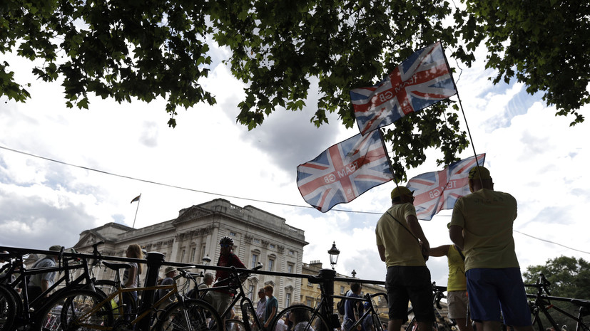 Bloomberg: из Британии могут уехать около 60% миллионеров из-за налогов