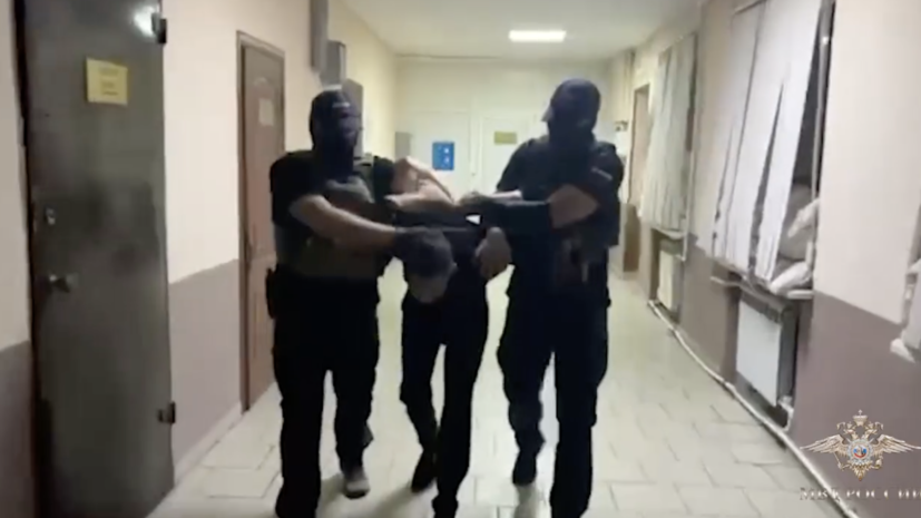 Задержан подозреваемый в пособничестве в мошеннической схеме с мессенджером MAX