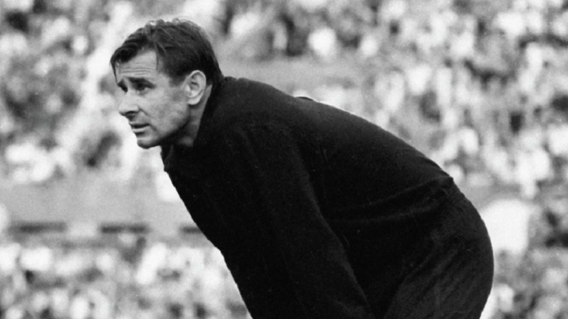 Канадский хоккеист назвал Яшина одним из лучших вратарей в истории футбола