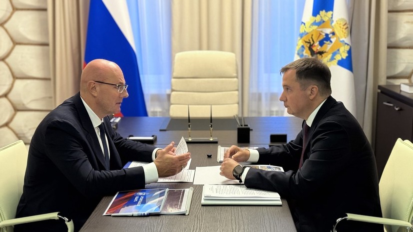 Чернышенко обсудил с главой Архангельской области Цыбульским развитие региона