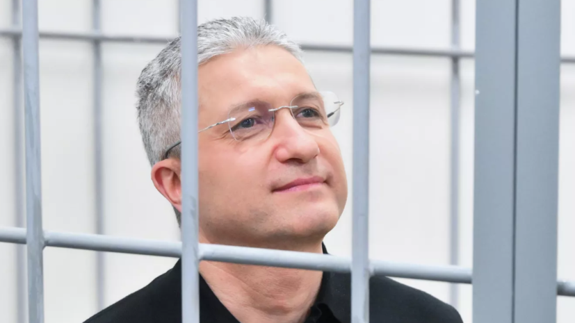 ТАСС: у экс-замглавы МО Иванова нашли 170 ювелирных изделий