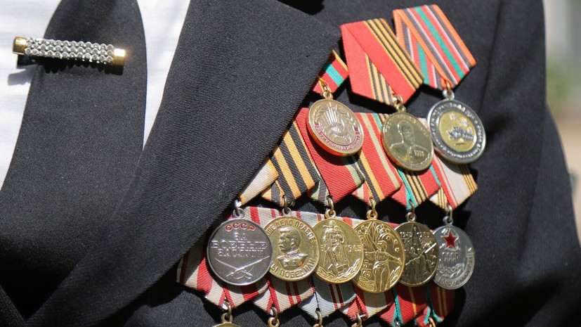 Власти Тверской области поздравили ветерана Савченко с 100-летием