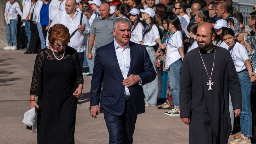 Политолог: продление ареста Карапетяна усиливает общественную симпатию к нему