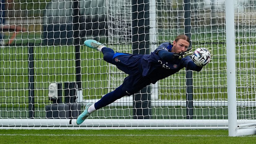 Сафонов попал в заявку ПСЖ на матч с «Анже»