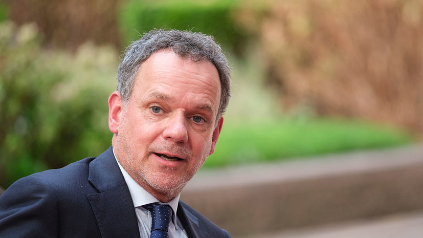 Nu.nl: исполняющий обязанности главы МИД Нидерландов Велдкамп ушёл в отставку