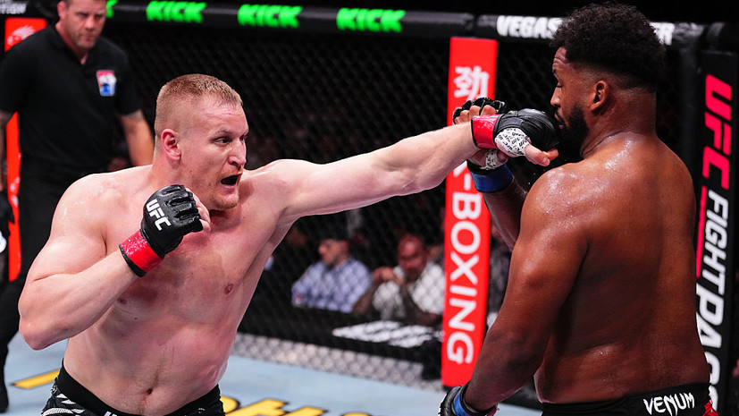 Павлович рассказал, что крепкая голова соперника помешала ему завершить бой досрочно