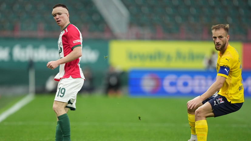 Форвард «Локомотива» Руденко в кровь разбил голову в матче с «Ростовом»