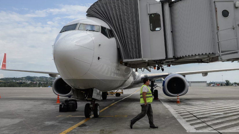 В Западно-Сибирской прокуратуре сообщили о задержках рейсов в семи городах
