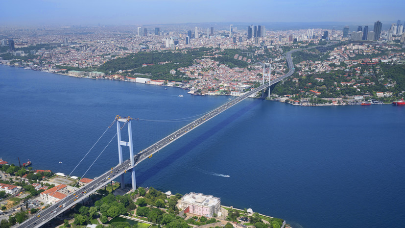 Друг пропавшего российского пловца рассказал о сильных течениях в Босфоре