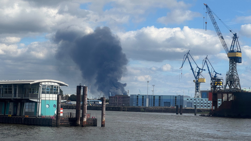 Bild: крупный пожар произошёл на складе в портовой зоне Гамбурга