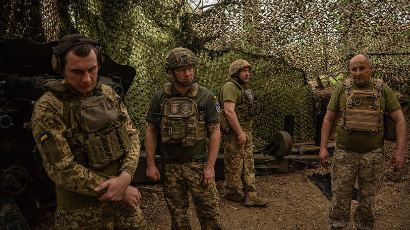 ТАСС: восемь сдавшихся в плен украинских боевиков доставлены к следователям