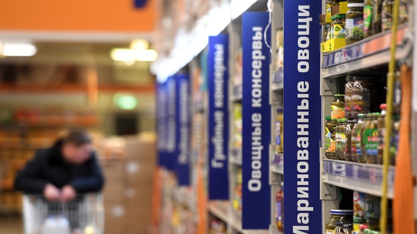 Диетолог Павлюк: в консервах может быть много жира и соли