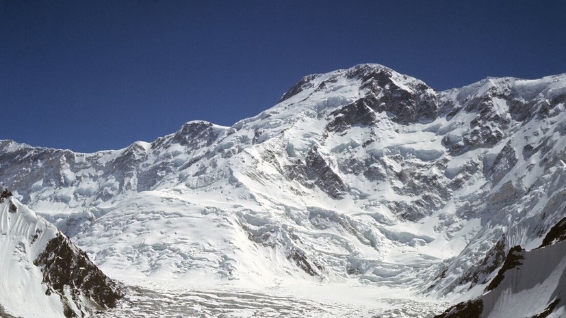 В МЧС Киргизии заявили, что погибших на пике Победы может быть больше