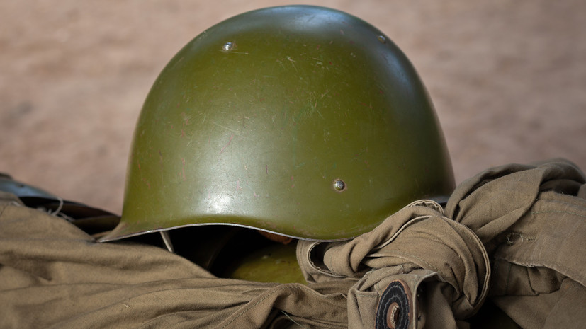 В эстонском Кохтла-Ярве экскаватором раскопали братскую могилу советских воинов