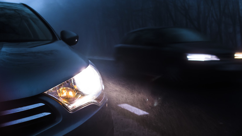 Автоэксперт Трушкова: свет фар может ухудшаться из-за выгорания отражателей