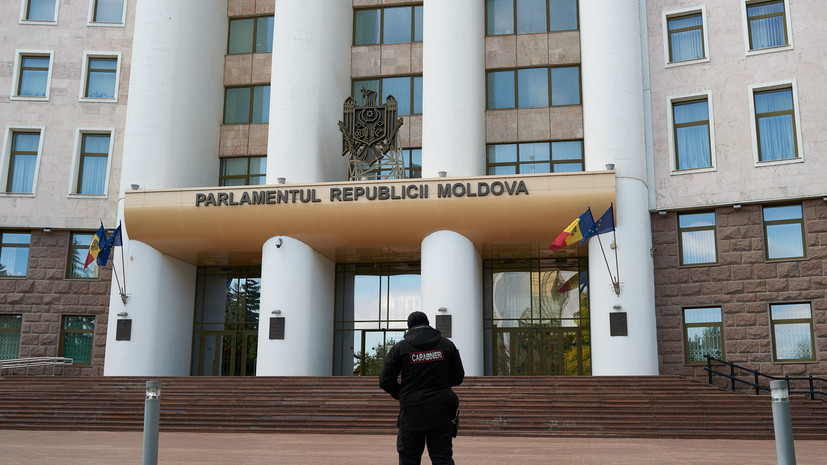 Лунгу: все госучреждения Молдавии захвачены и находятся под давлением