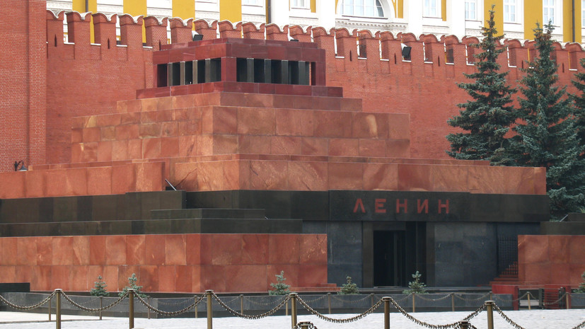 Правнук Сталина прокомментировал идею захоронения Ленина