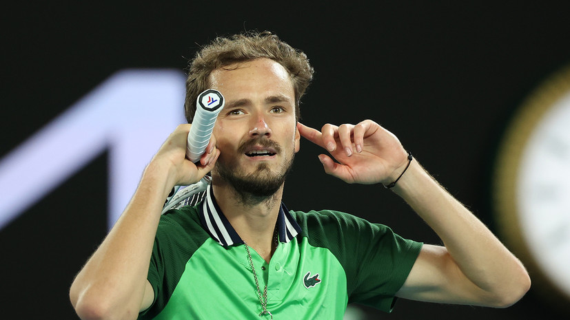 Ведущая М24 Мирошкина забавно оговорилась в эфире, рассказывая о теннисисте Медведеве