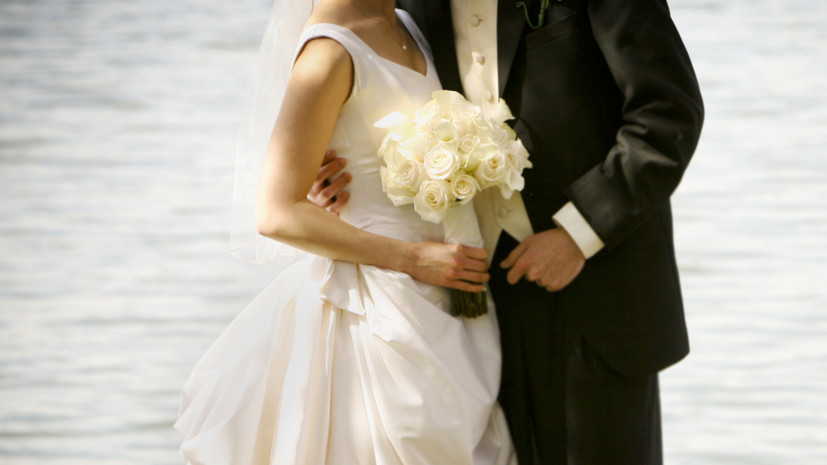 В Турции жених скончался от выстрела во время празднования свадьбы