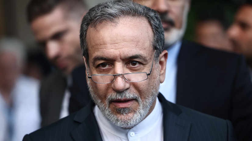 МИД Ирана пообещал ответ на решение евротройки о запуске восстановления санкций