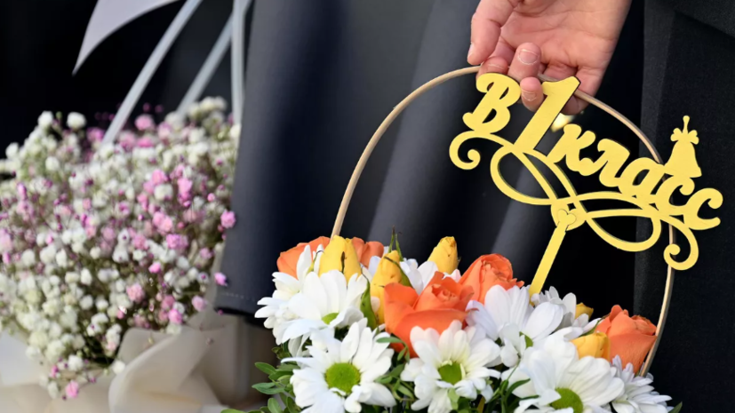 Тюменская область помогла детям подшефного Краснодона подготовиться к 1 сентября