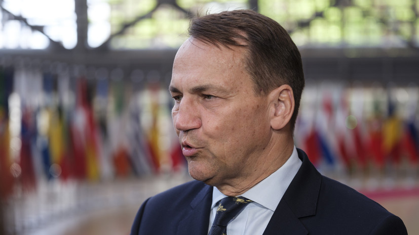 Сикорский пригласил ответственного за удары по «Дружбе» командира ВСУ в Польшу