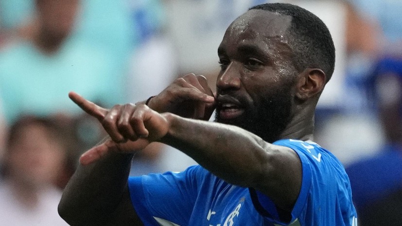 Аршавин — о критике девушки Нгамалё в адрес Карпина: мои лезли по-другому в мою карьеру