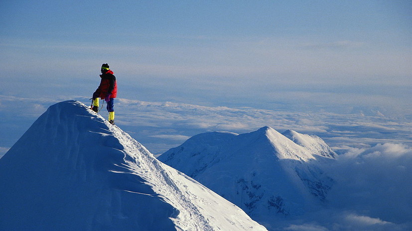 Альпинист Ищенко заявил, что Наговицина поднималась на пик Победы уже с травмой