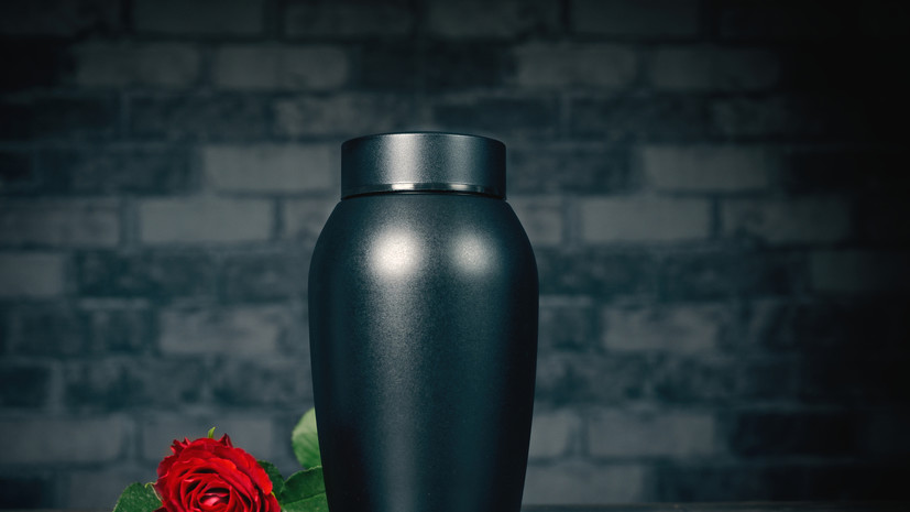 Юрист Георгиева: развеивать прах можно лишь в определённых местах