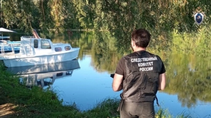 В Саратовской области судно протаранило сапборд