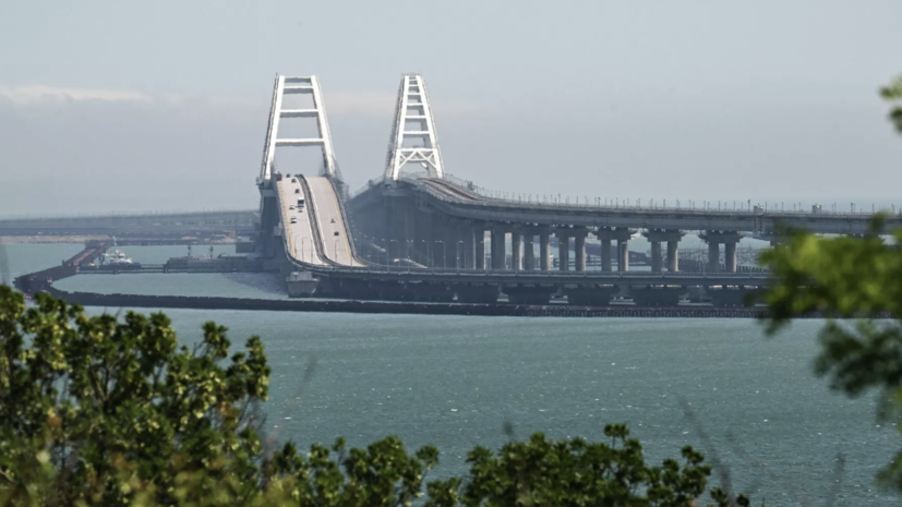 Очереди из машин перед Крымским мостом полностью ликвидированы