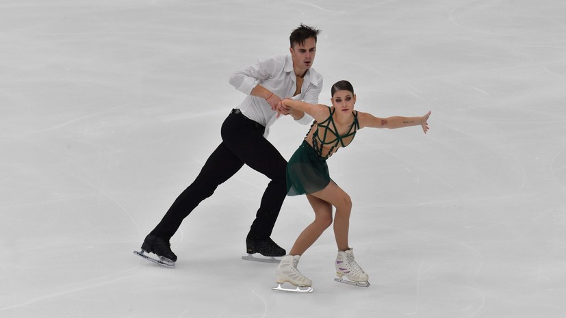 Косторная подробно объяснила желание стать матерью в 22 года