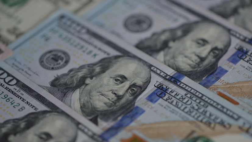 Экономист Григорьев: курс доллара в сентябре может составить 82—84 рубля