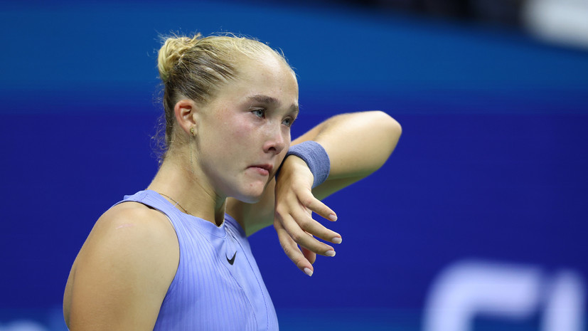 Мирра Андреева несколько раз ударила себя ракеткой во время проигранного матча на US Open