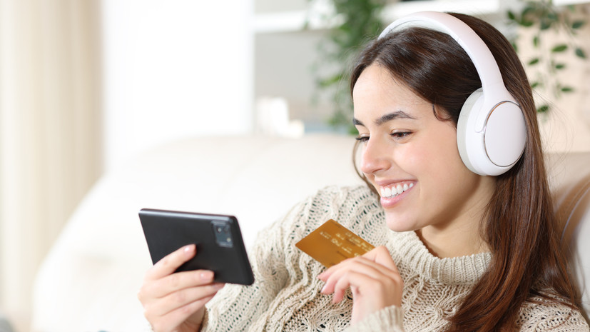 Мошенники обманывают подростков, обещая лёгкие деньги за прослушивание музыки