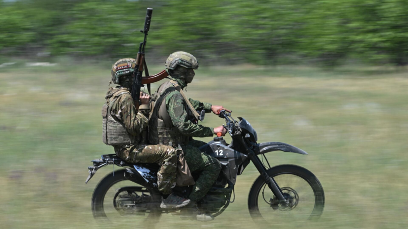 ВС России на мотоциклах взяли в полуокружение Камышеваху перед освобождением