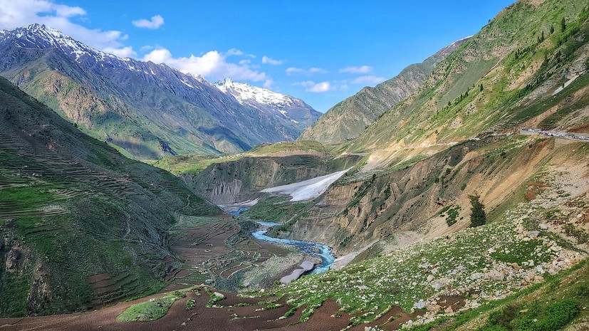 В Пакистане разбился военный вертолёт, погибли пять человек