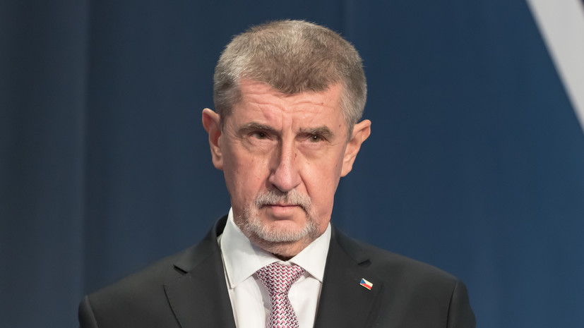 ČTK: на экс-премьера Чехии Бабиша напали на митинге