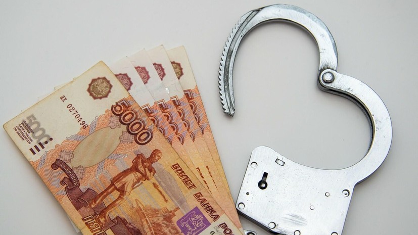 «Ъ»: уроженец Азербайджана арестован за попытку хищений на 919 млн рублей