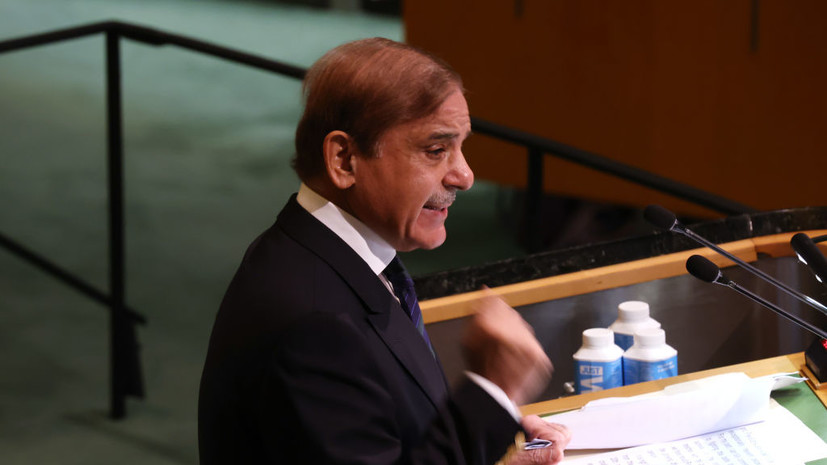 Премьер Пакистана ответил Путину фразой на русском языке