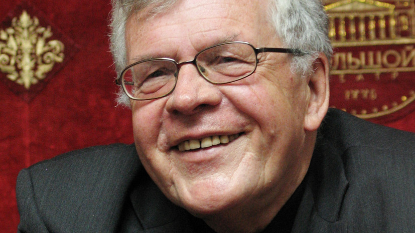 Внучка композитора Андрея Петрова рассказала, как водила его на «Алису» и ДДТ