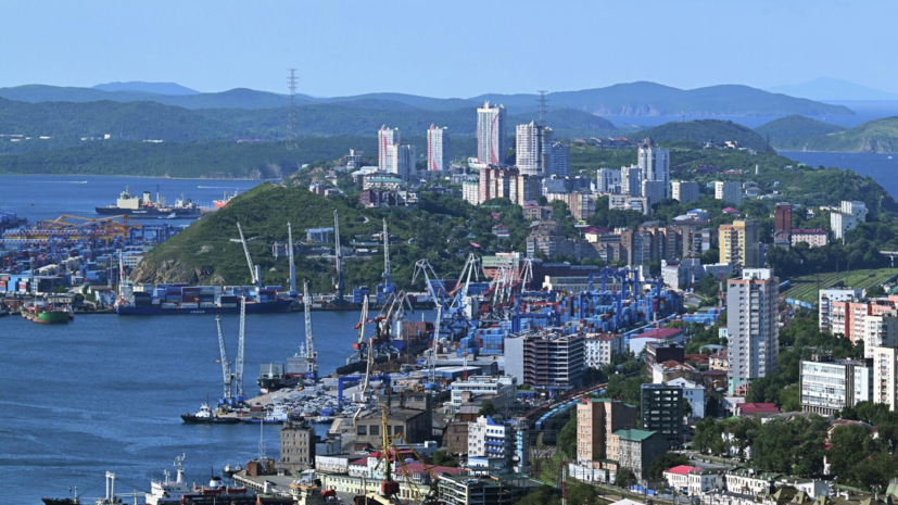 Во Владивостоке прошёл фестиваль «Литература на службе Победы»