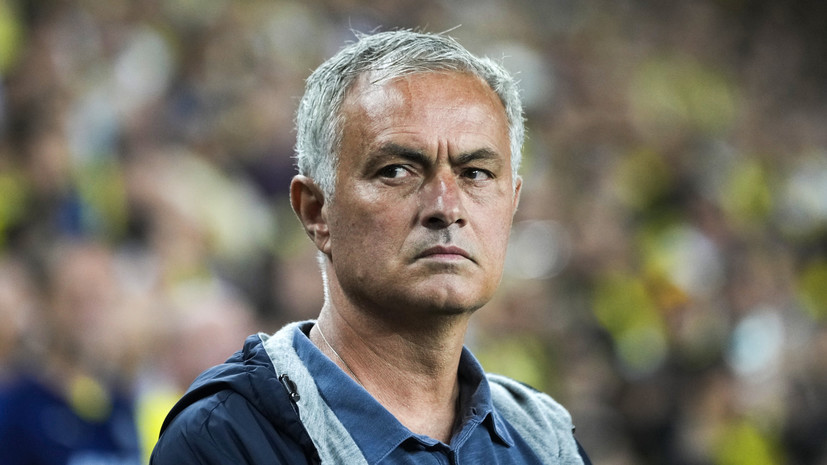 Моуринью предлагают работу в России