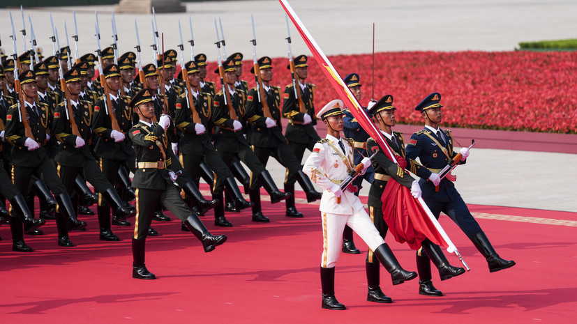 Парад в Пекине завершился